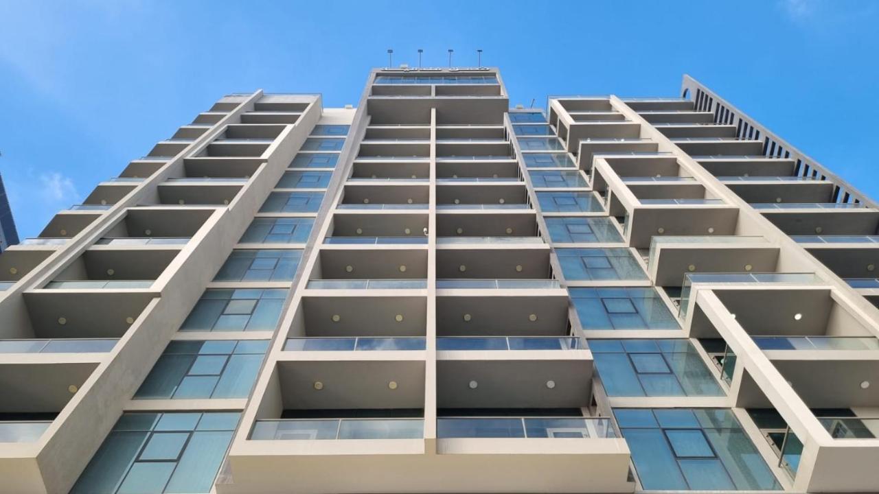 Al Safwa One Appartement Al Hidd Buitenkant foto