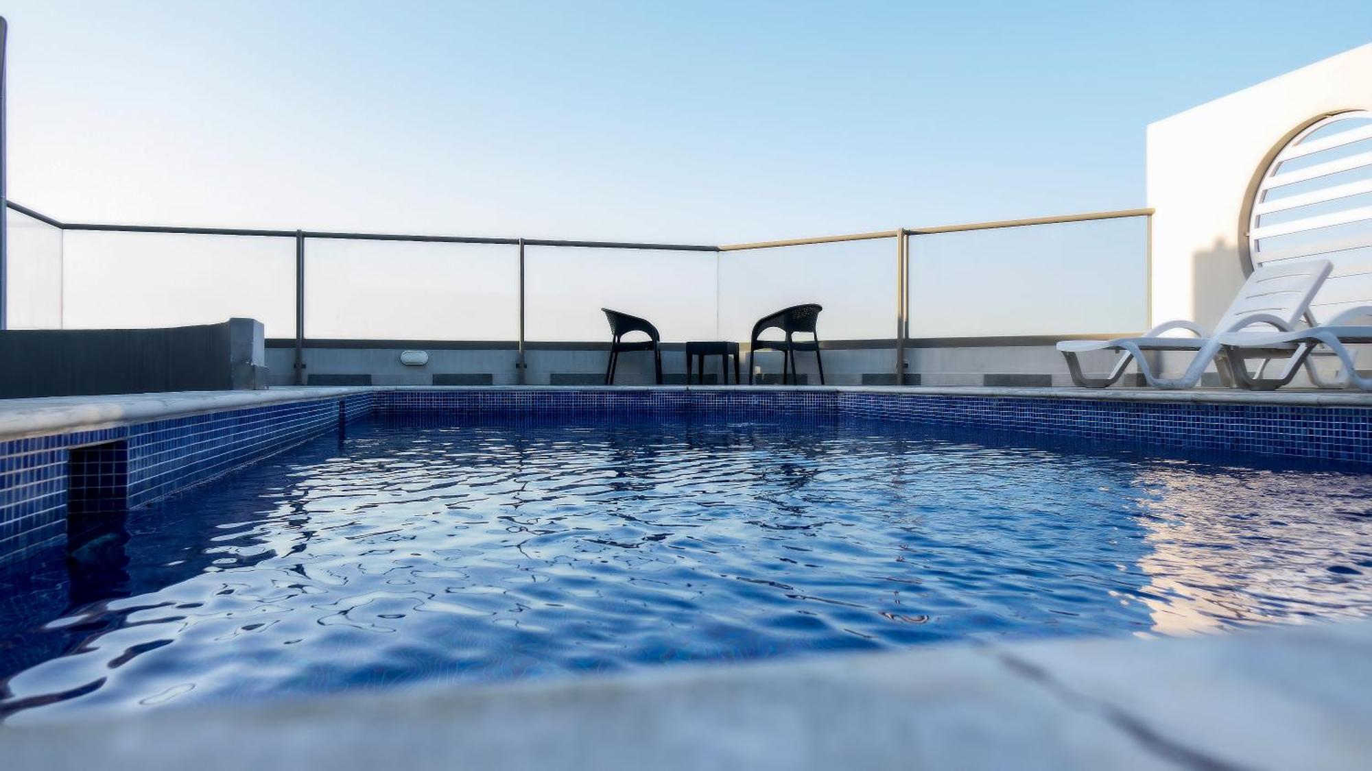 Al Safwa One Appartement Al Hidd Buitenkant foto